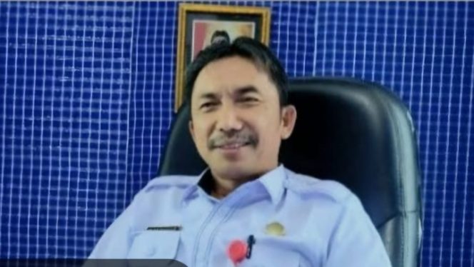 
					Kadis Dikbud Sulbar Tanggapi Kondisi Gedung SMPN 6 Kalumpang