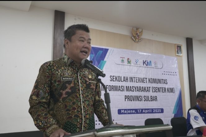 
					DPRD Sulbar Dengan Dinas Kominfo Pers Kerjasama Gelar Senter KIM di Majene