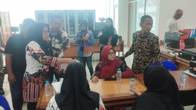
					Sekretariat DPRD Sulbar Dukung Sidak BKD untuk Evaluasi Kedisiplinan ASN