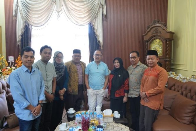 
					Gubernur Sulbar Terima Audiensi MES, Siap Perkuat Ekosistem Ekonomi Syariah