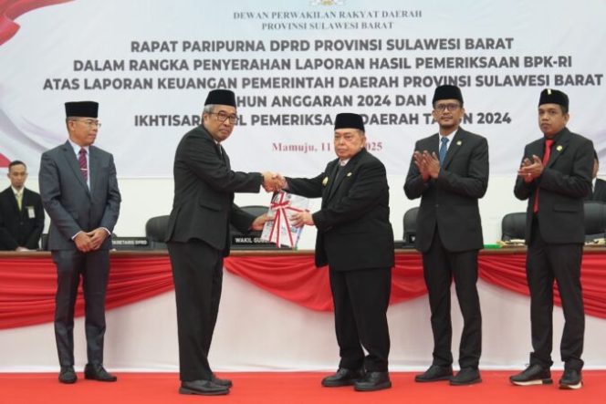 
					Pemprov Sulbar Raih WTP dari BPK, Wagub Salim S. Mengga: Jangan Euforia, Masih Ada Catatan