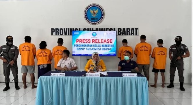
					BNN Sulbar Bongkar Jaringan Narkoba, Oknum Kades Terlibat