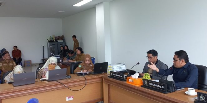 
					Ketua Komisi IV DPRD Sulbar Dorong RPJMD Sulbar Disusun Cermat dan Komprehensif demi Arah Pembangunan yang Tepat