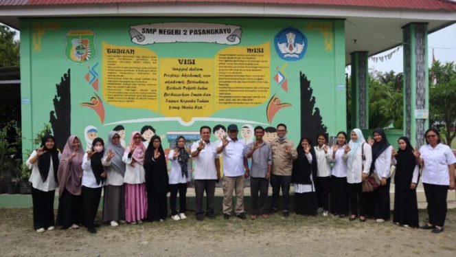 
					DLH Sulbar Dorong Sekolah Berbudaya Lingkungan Lewat Program Adiwiyata 2025