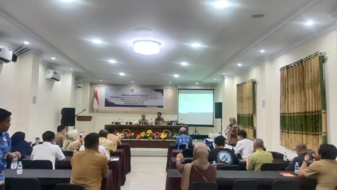 
					DLH Sulbar Gelar FGD Bahas Pengendalian Pencemaran Sungai Karama