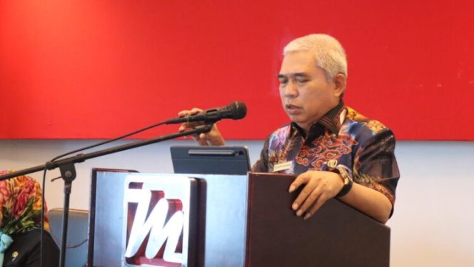 
					DLH Sulbar Sosialisasikan Standar Nasional Penyusunan KLHS untuk Pembangunan Berkelanjutan