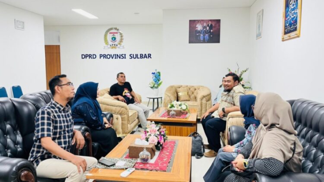 
					Sekretariat DPRD Sulbar Terima Kunker DPRD Palu, Bahas Sistem Akuntansi Berbasis Aktual