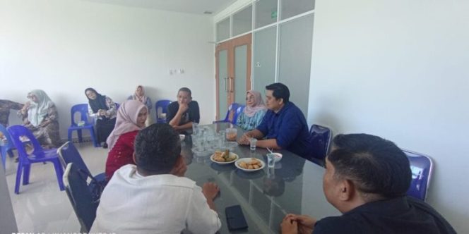 
					Sekretariat DPRD Sulbar Terima Kunjungan DPRD Kota Palu Bahas Penyusunan Propemperda